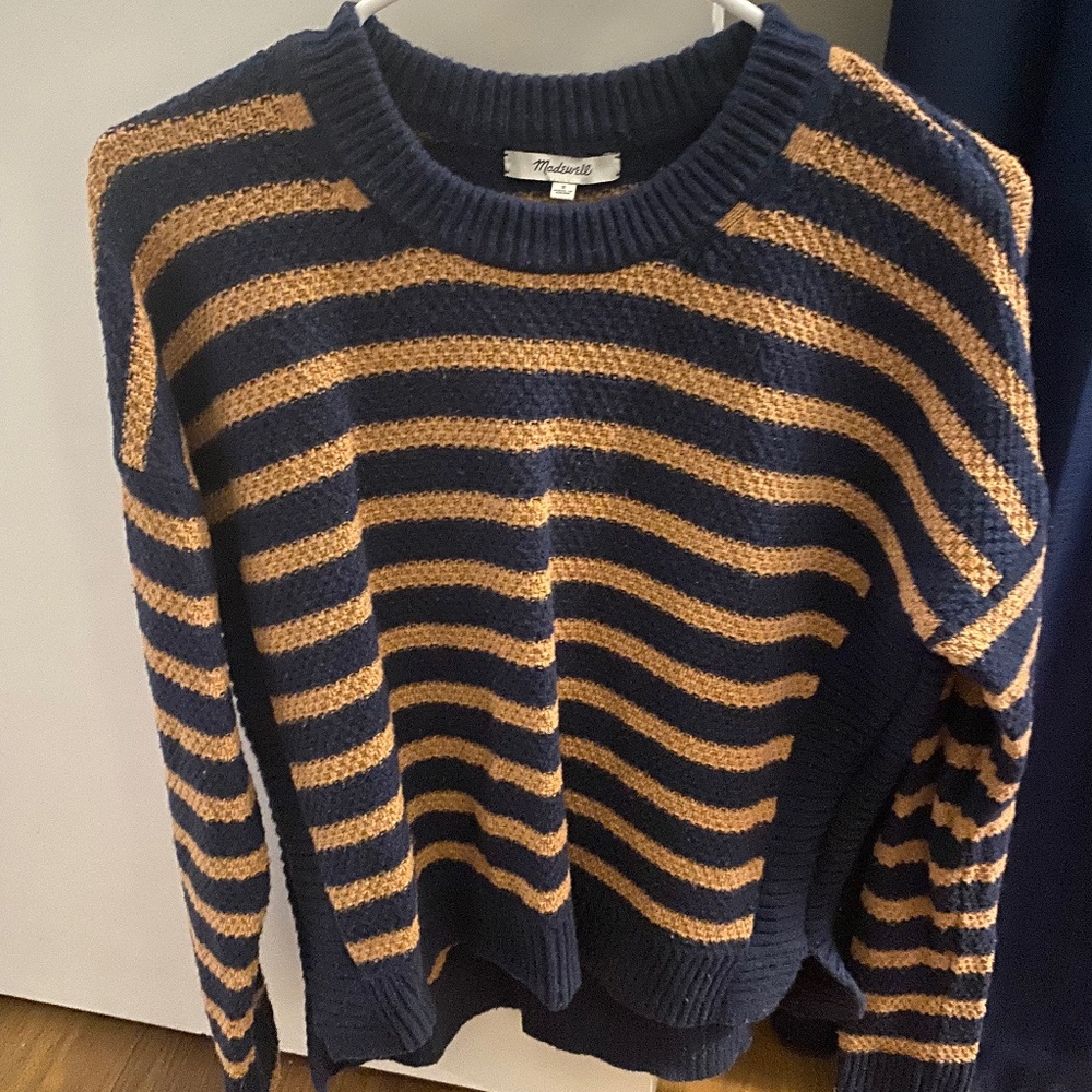 Madewell sweater size small